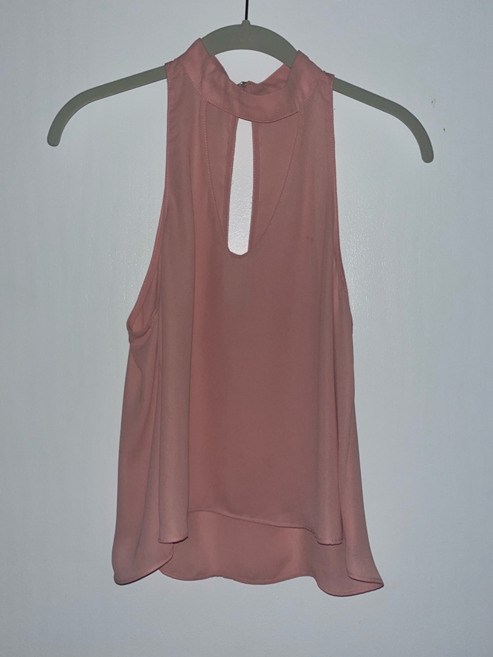 Olivaceous Blush Pink High-Neck Keyhole Chiffon Camisole